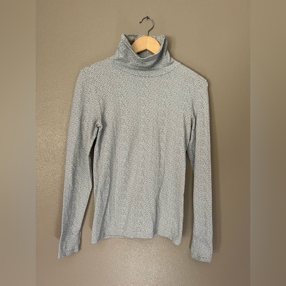 Athleta Turtleneck Long Sleeve